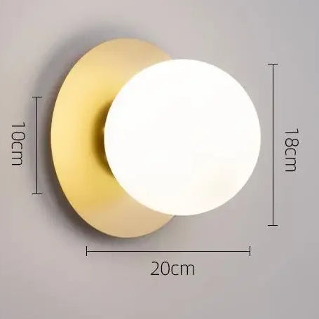 Arandela de Parede Globo em Metal Dourado e Vidro E27 Bivolt para Quarto e Sala de Estar