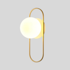 Arandela de Parede com Globo de Vidro Fosco em Metal Dourado G9 9W Bivolt para Sala e Quarto