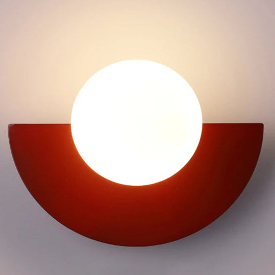 Arandela de Parede Semicircular em Metal com Globo G9 Bivolt Colorida para Quarto e Sala
