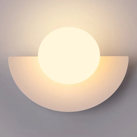Arandela de Parede Semicircular em Metal com Globo G9 Bivolt Colorida para Quarto e Sala