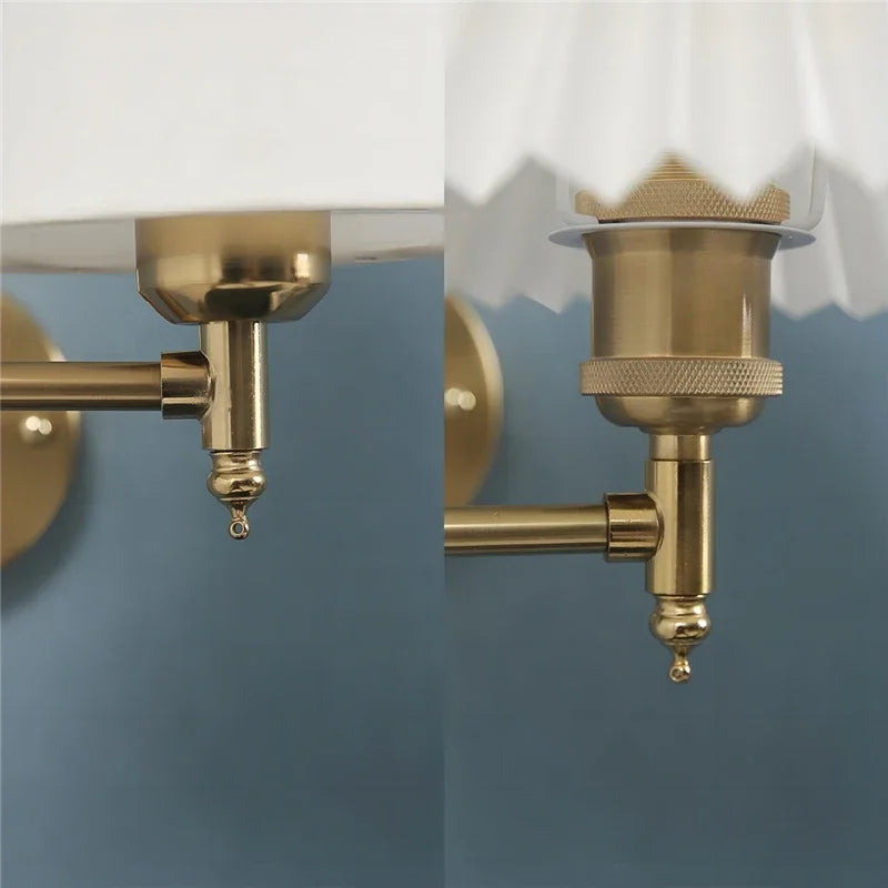 Arandela de Parede Articulada em Metal com Cúpula de Tecido E27 Bivolt Dobrável e Rotativa para Quarto e Escritório