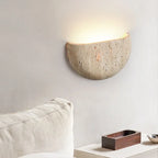 Arandela de Parede em Pedra Travertino Polida G9 Bivolt Wabi-Sabi Japandi 20cm para Quarto e Sala