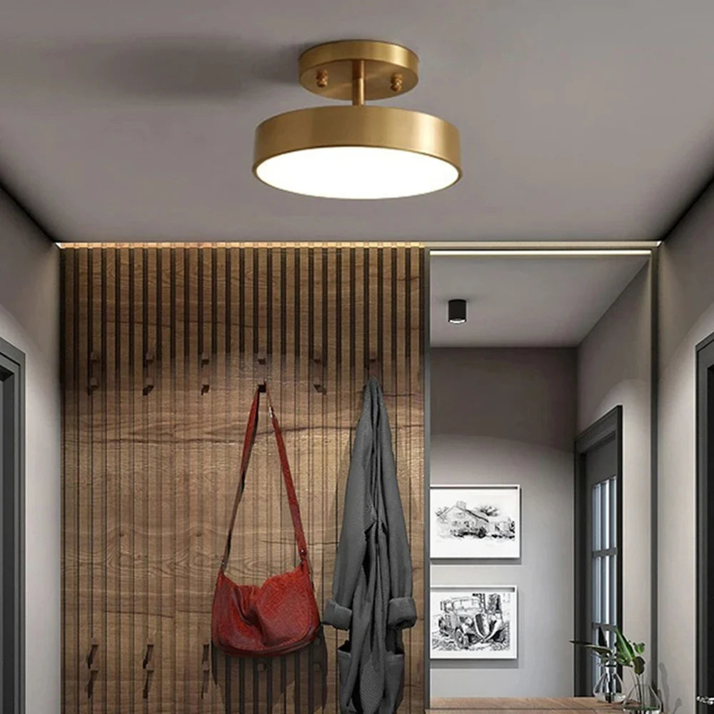 Luminária de Teto em Cobre LED Integrado 15cm Bivolt Preto Fosco com Interior Dourado para Sala e Quarto