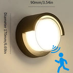 Arandela LED Externa em ABS com Sensor de Movimento à Prova d'Água Bivolt para Fachada e Jardim