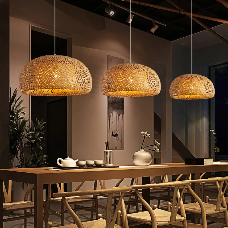 Pendente de Teto Artesanal em Bambu Natural e Madeira E27 Bivolt para Sala de Jantar e Quarto