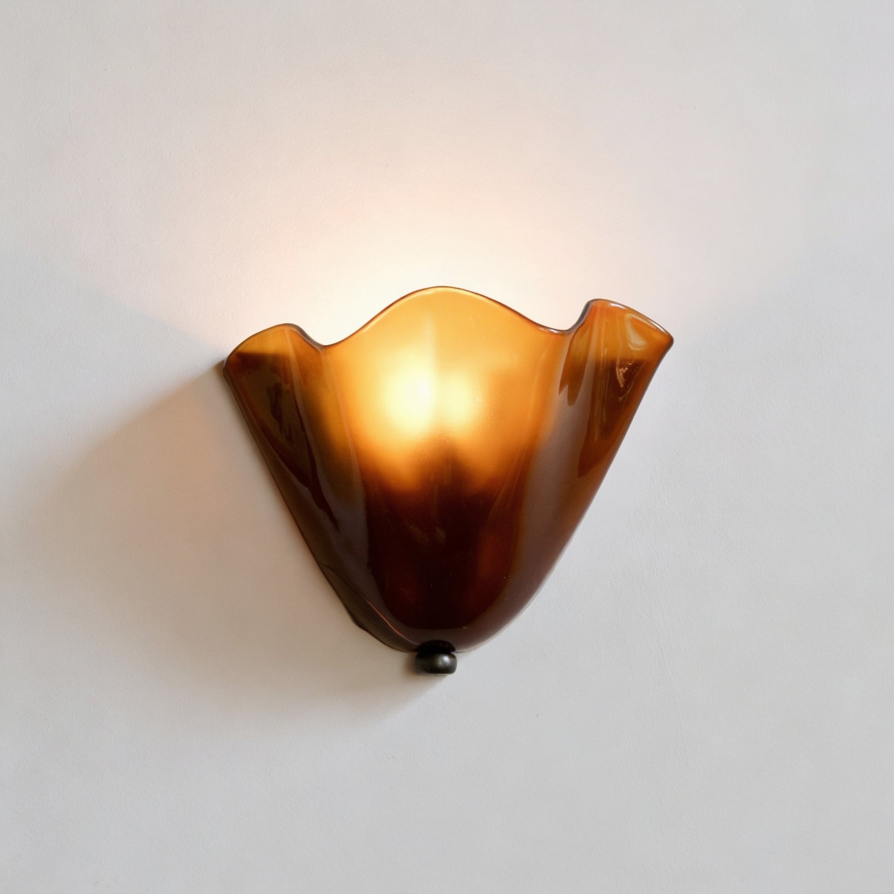 Arandela de Parede em Vidro Colorido Formato Flor E14 Bivolt Estilo Retrô Francês para Quarto e Sala