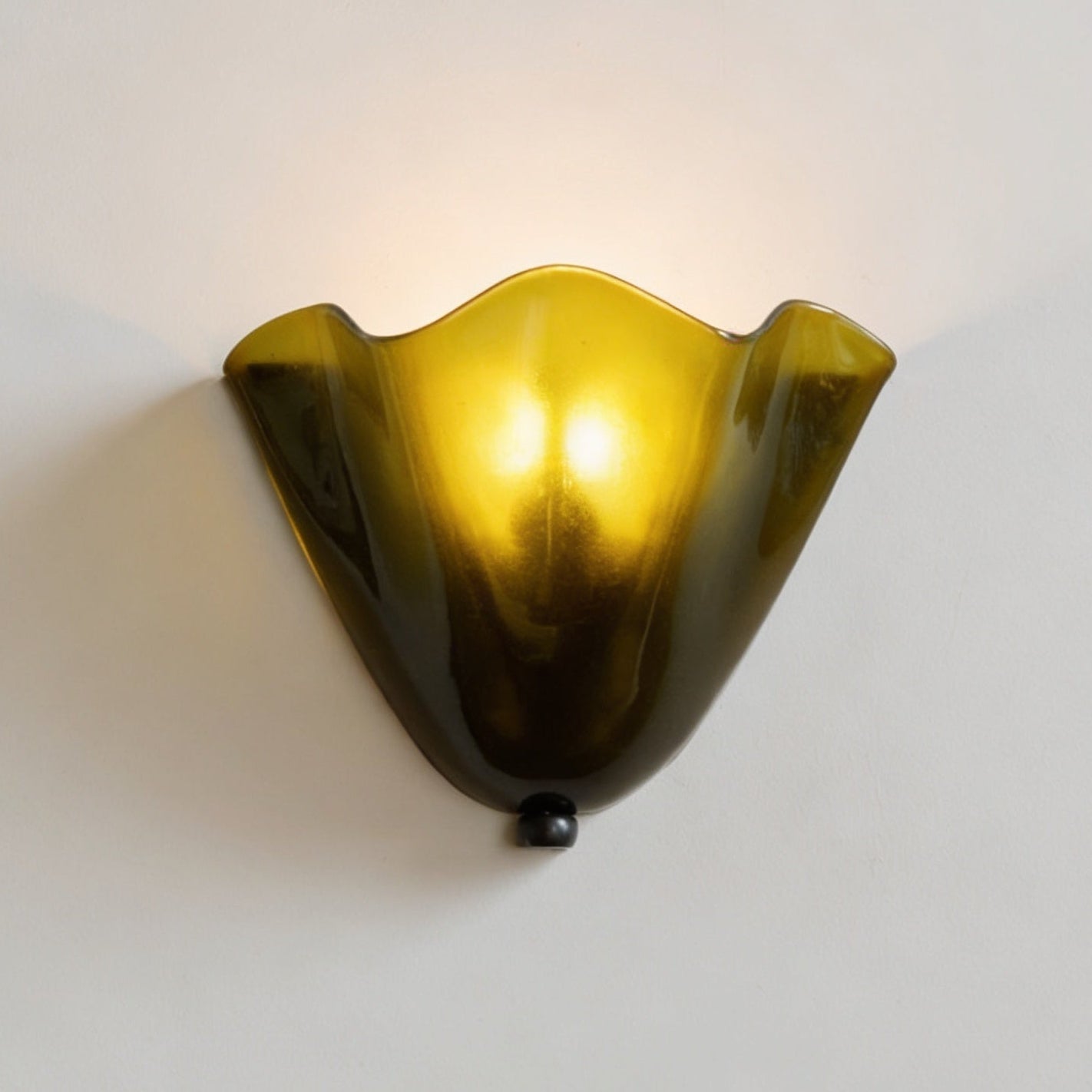 Arandela de Parede em Vidro Colorido Formato Flor E14 Bivolt Estilo Retrô Francês para Quarto e Sala