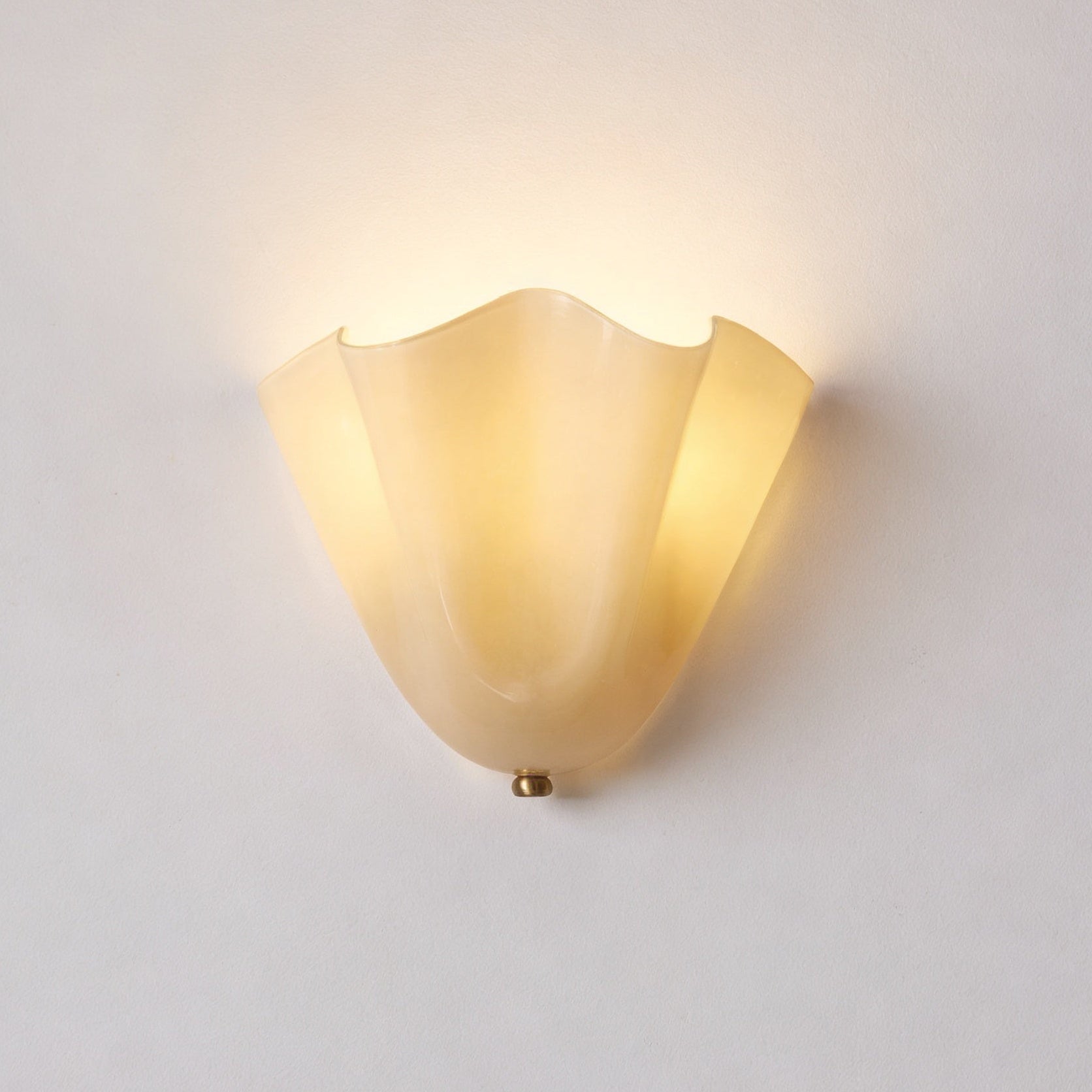 Arandela de Parede em Vidro Colorido Formato Flor E14 Bivolt Estilo Retrô Francês para Quarto e Sala