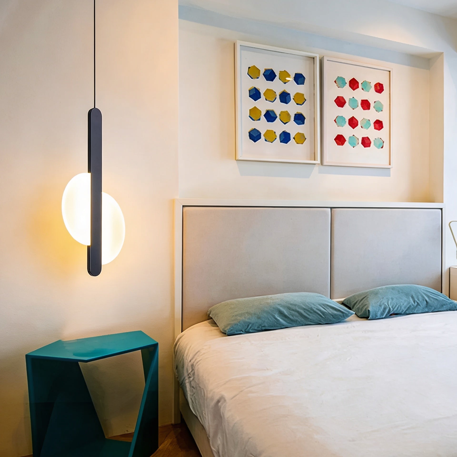 Pendente de Teto em Metal com Globo LED Bivolt Design Minimalista para Quarto e Sala de Jantar