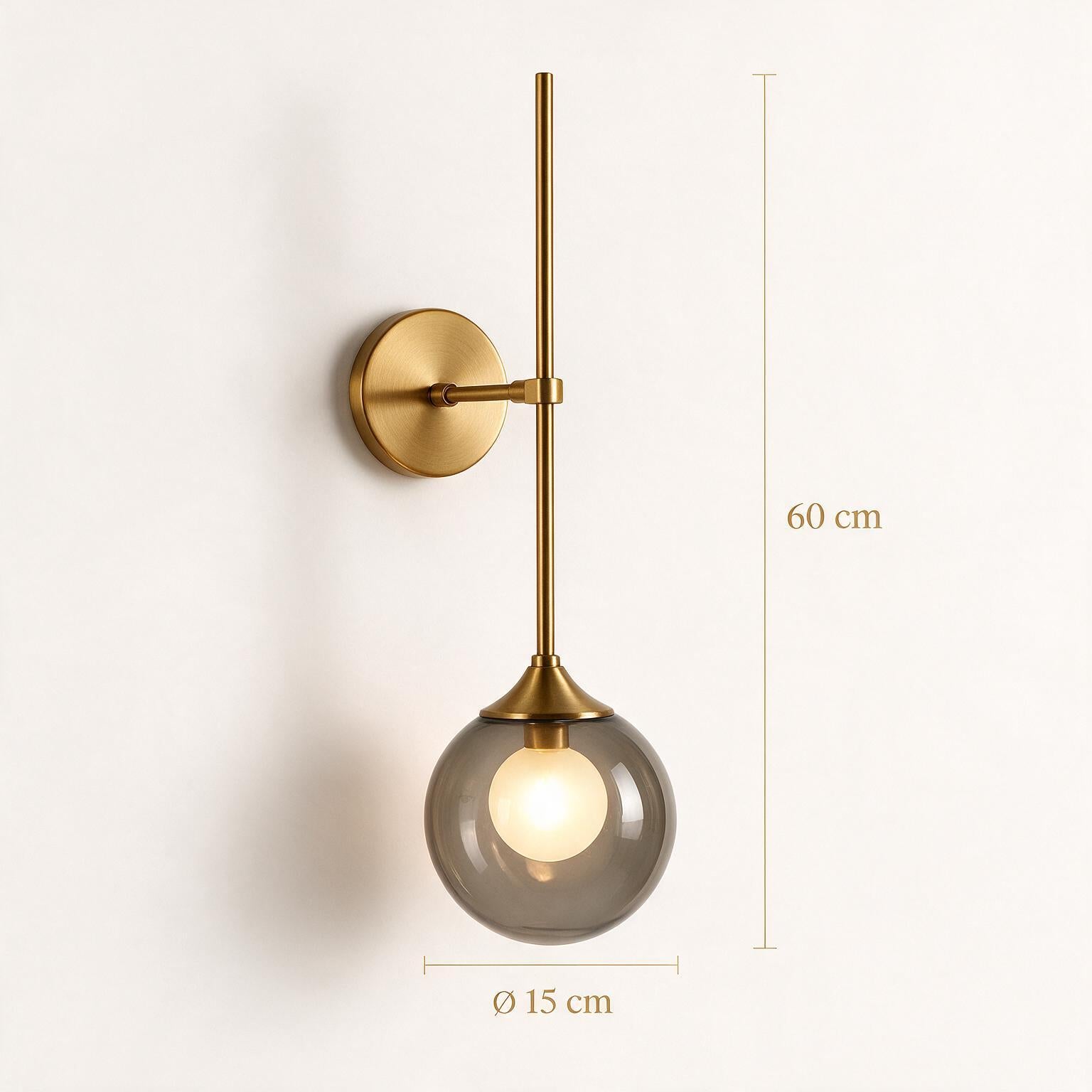 Arandela de Parede Balão em Metal Dourado e Globo de Vidro G9 Bivolt Bidirecional para Sala e Quarto